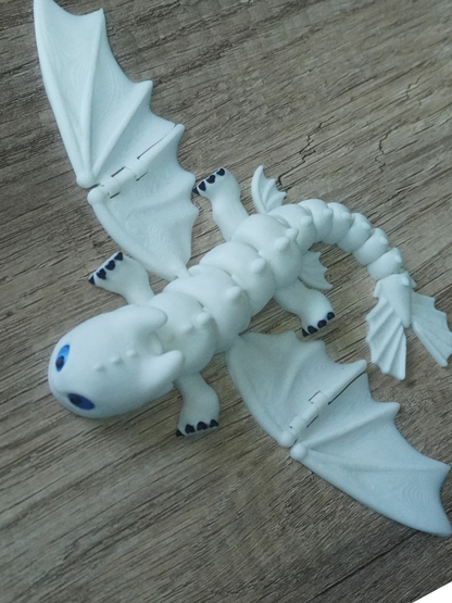 Drakonas iš ,,Kaip prisijaukinti slibiną"